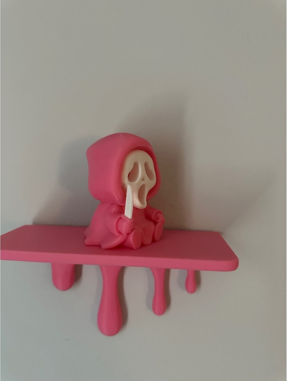 Ghostface figure PINK - Picture 3 of 4